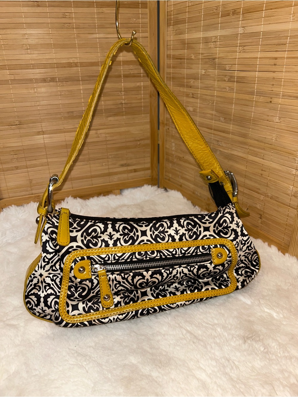 Nicole black white yellow Y2K shoulder bag purse 2000s